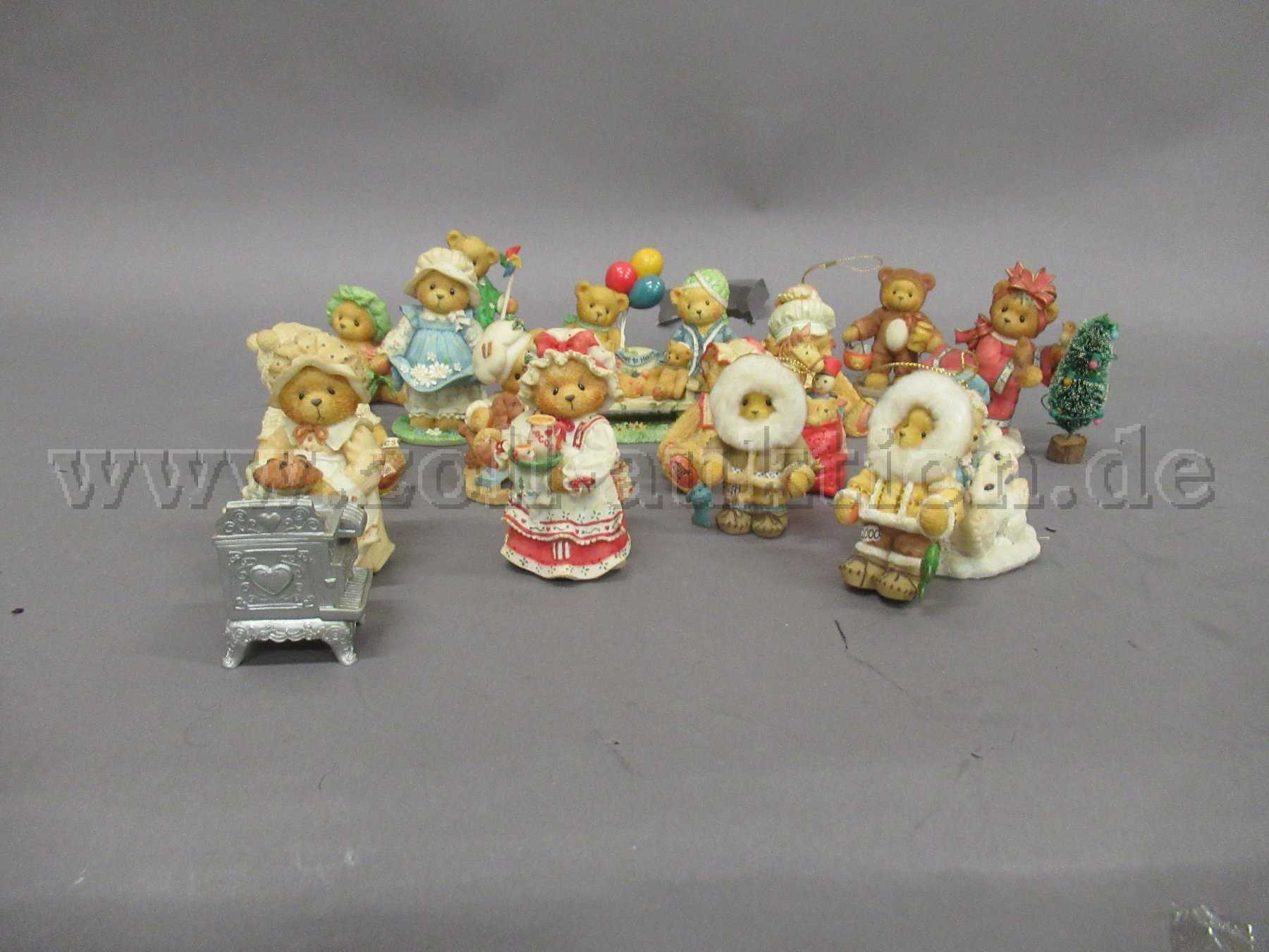 18 verschiedene Cherished Teddies Figuren