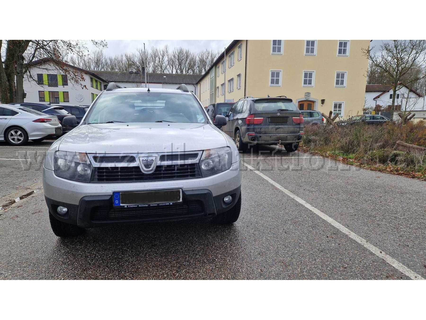 Frontansicht Dacia Duster