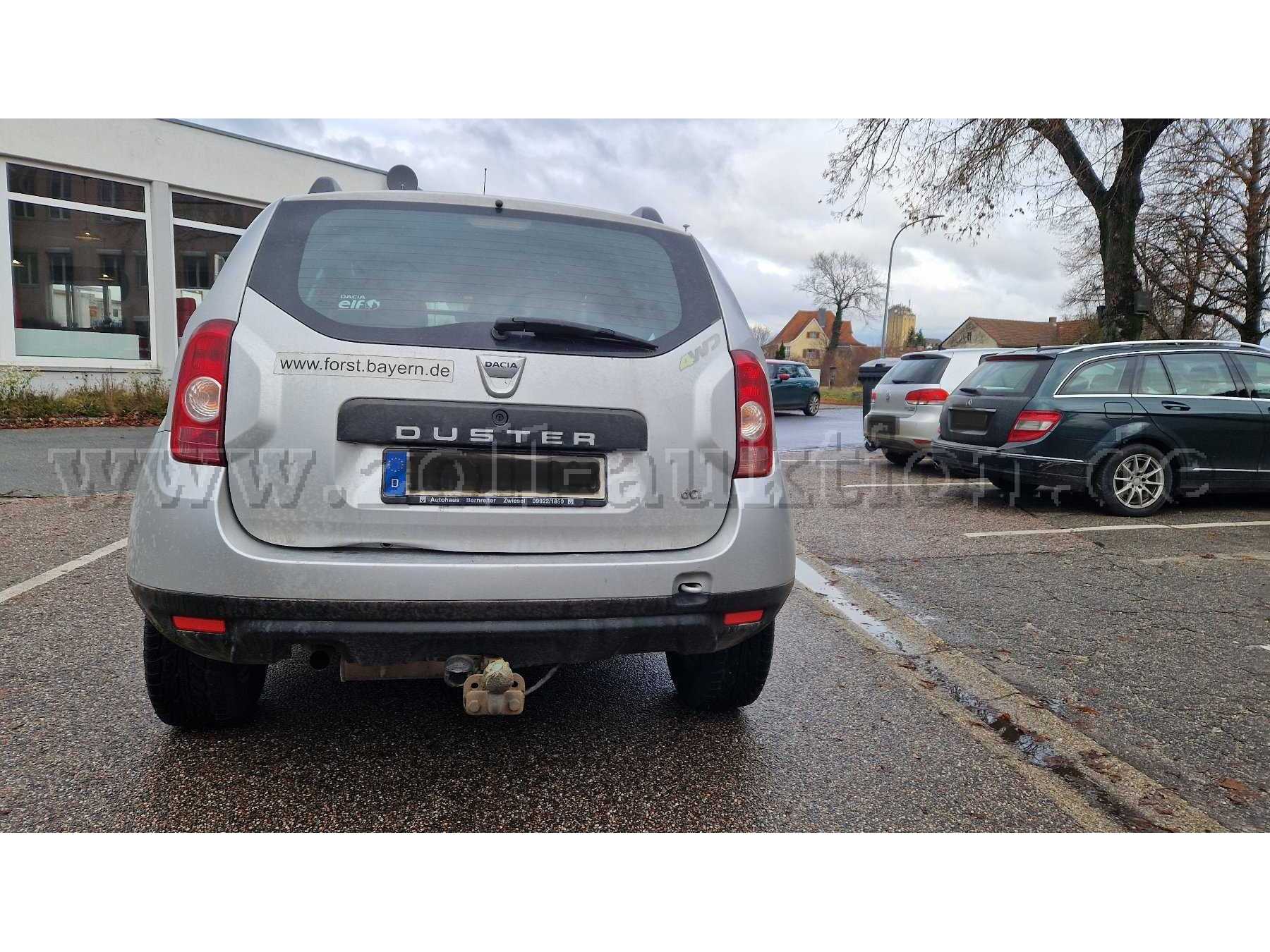 Heckansicht Dacia Duster