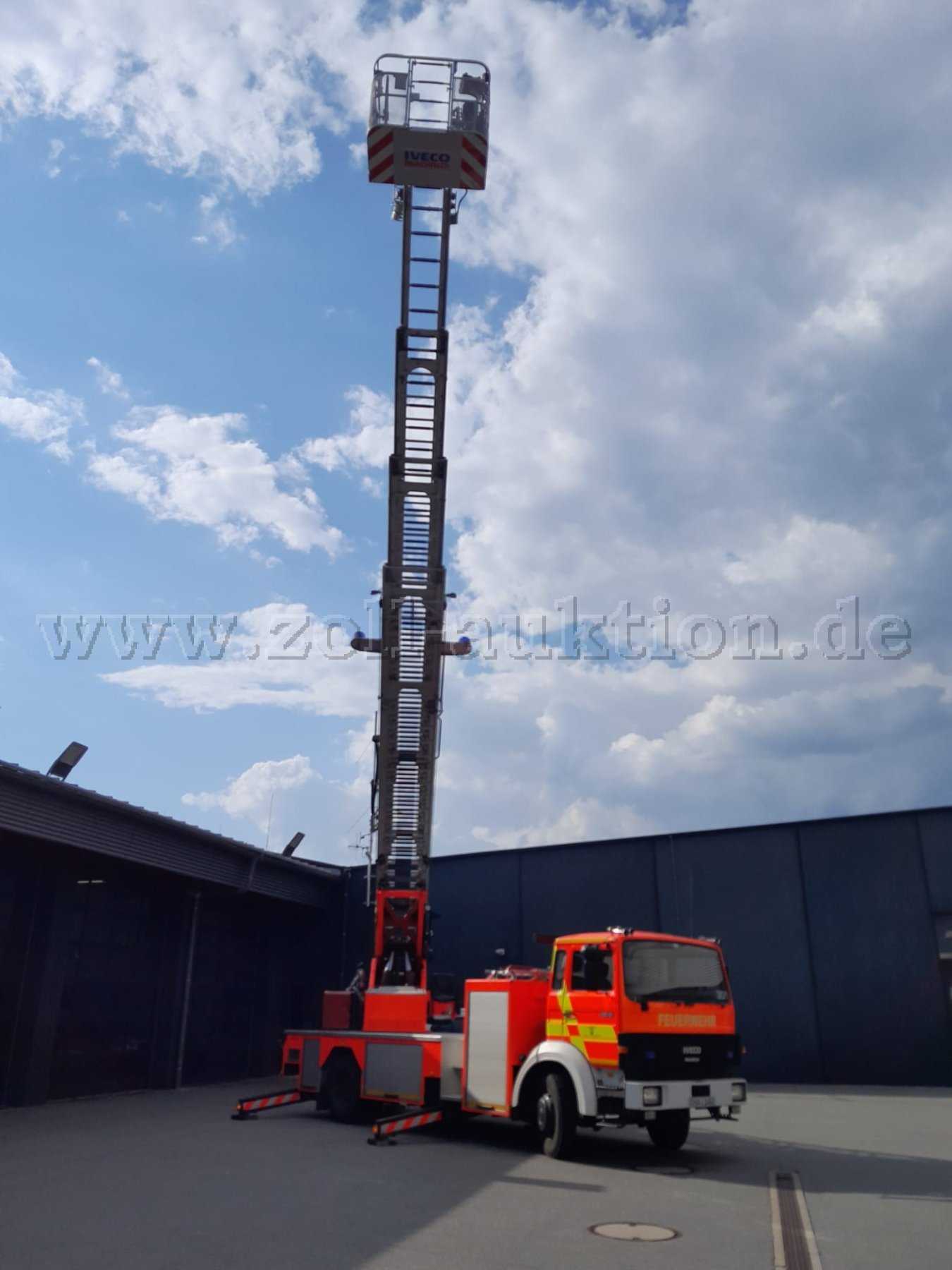 1 Drehleiter IVECO Magirus DLK 23/12