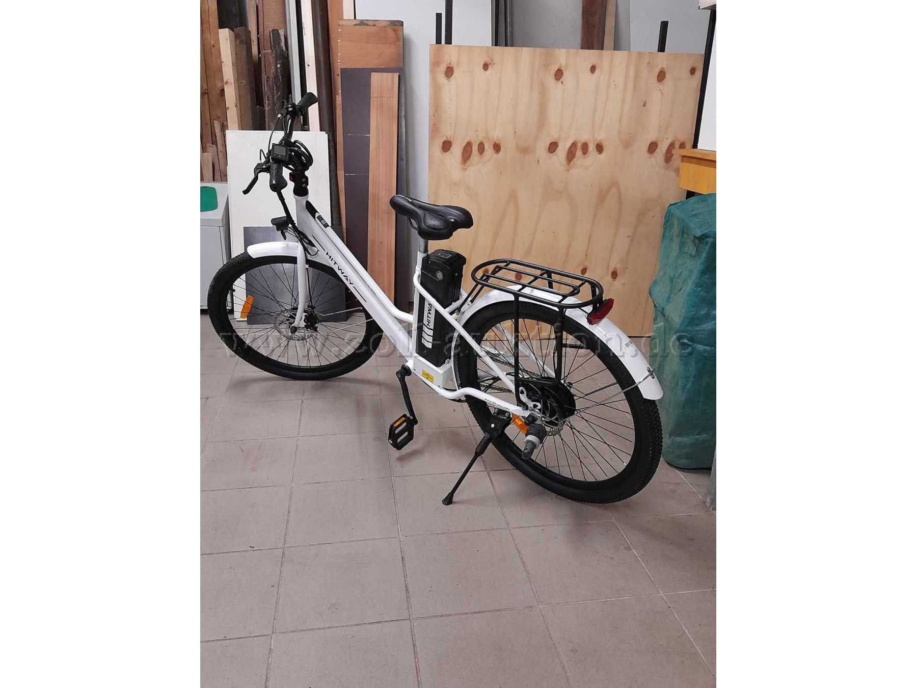 E-Bike Hitway Vollansicht