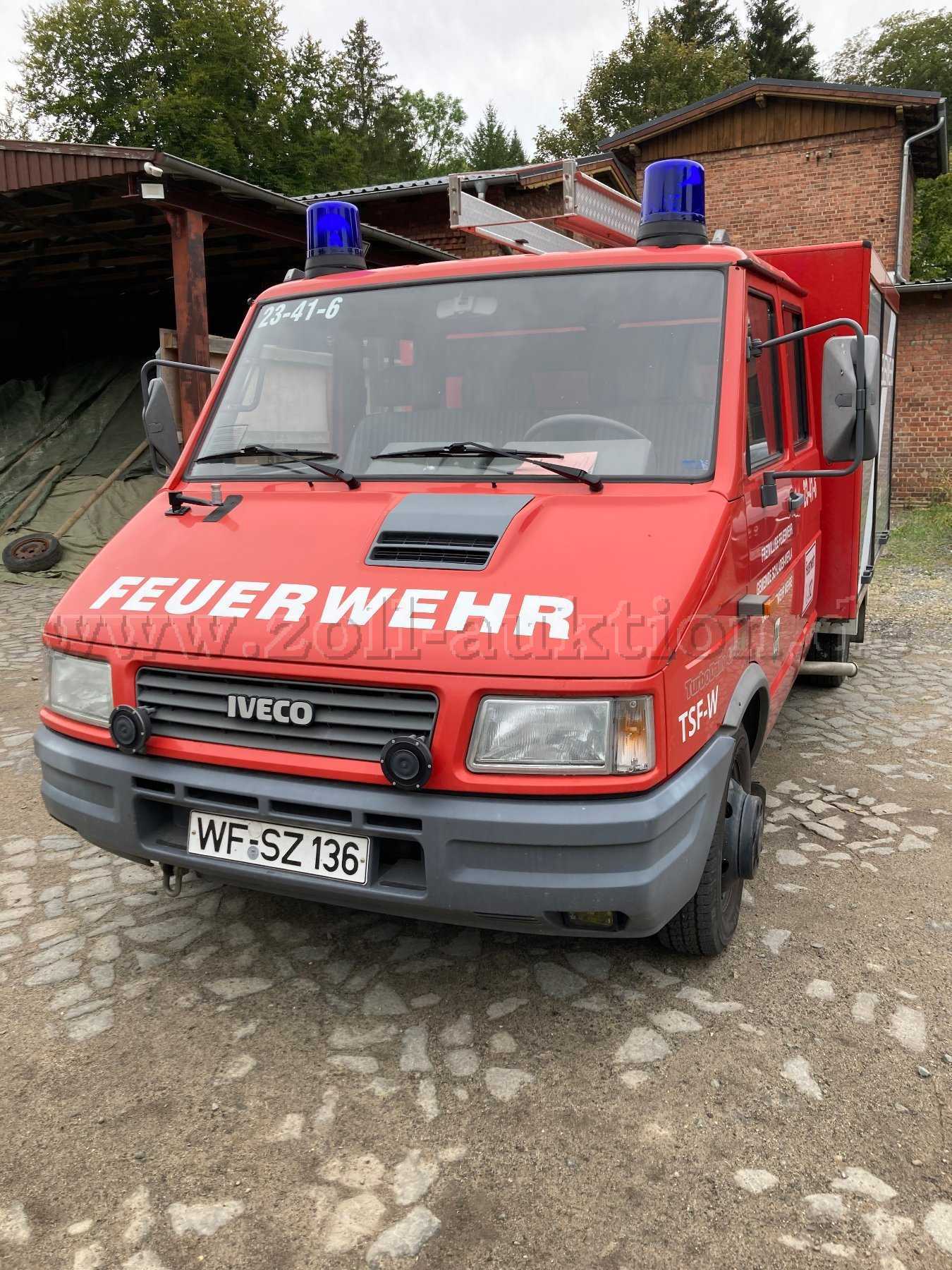 1 Feuerwehrfahrzeug TSF-W (Iveco Turbo Daily S49-10 / Löschfahrzeug)