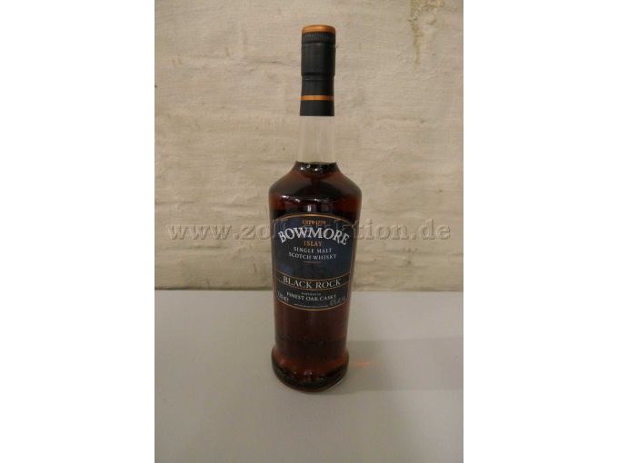 Whisky "Bowmore Black Rock" Gesamtansicht von vorne