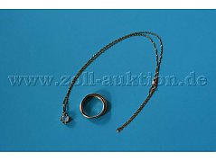 1 Halskette mit 
Anhänger
und 1 Ring
