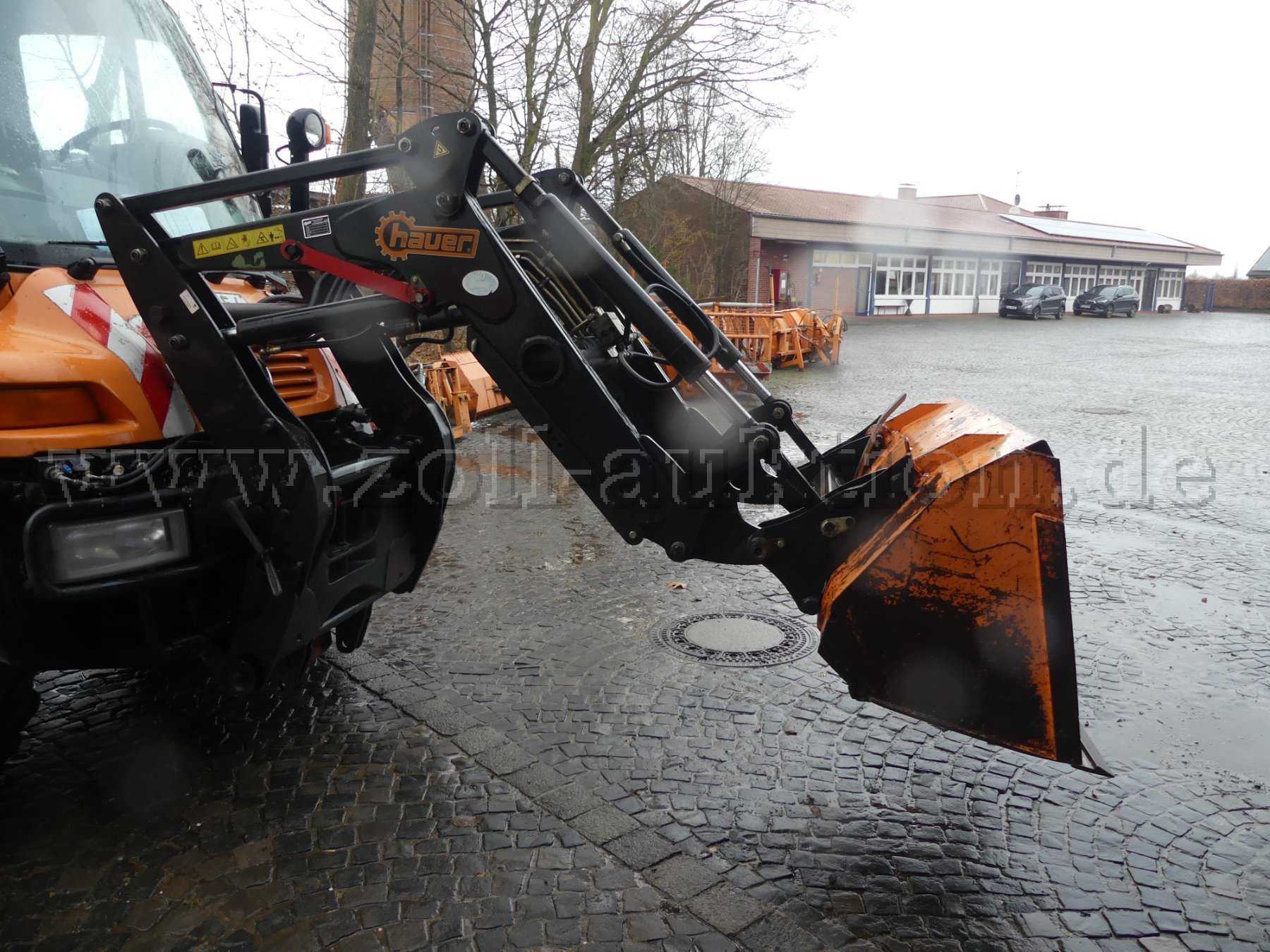 1 Hauer Frontlader, POM-C 65/40 für Unimog