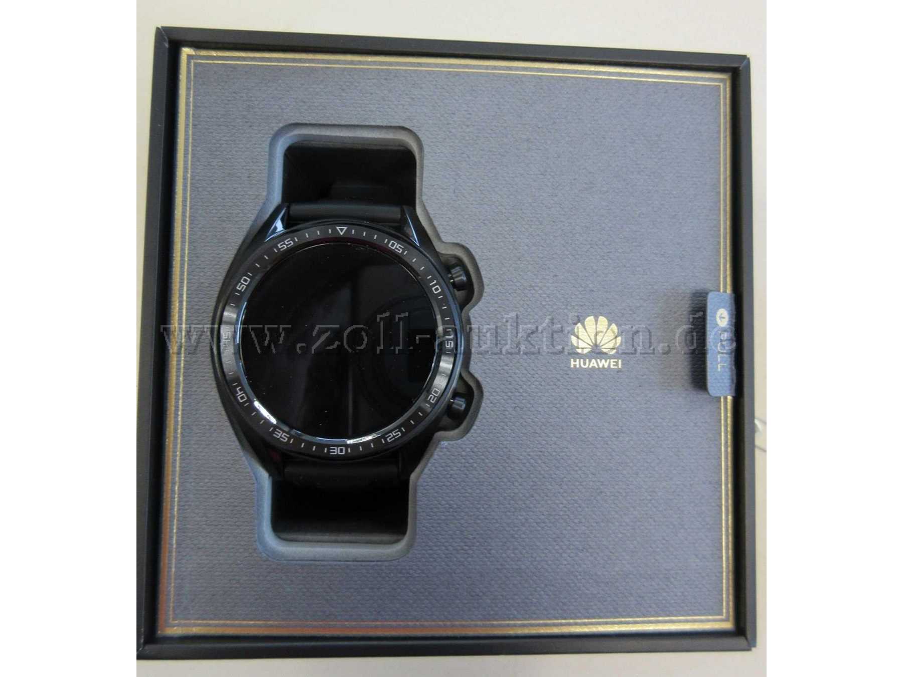 Huawei Watch GT 46mm Box geöffnet mit Uhr