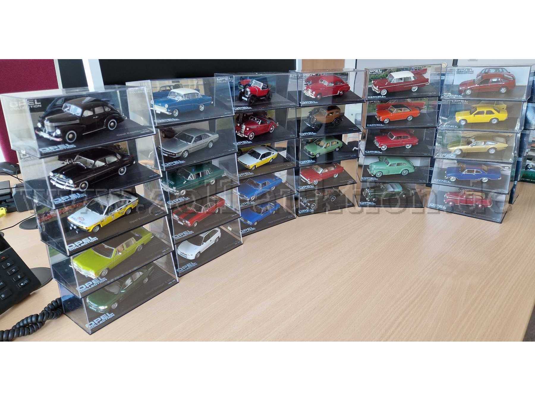 30 Modellfahrzeuge Opel Collection