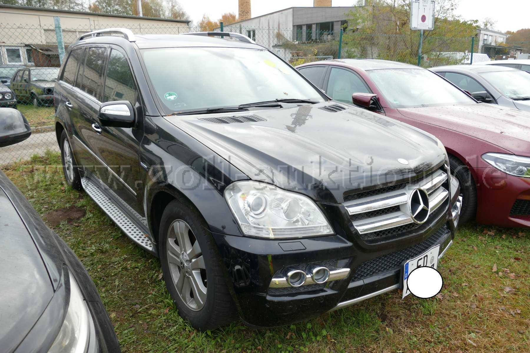 1 Mercedes GL 350 CDI 7-Sitzer