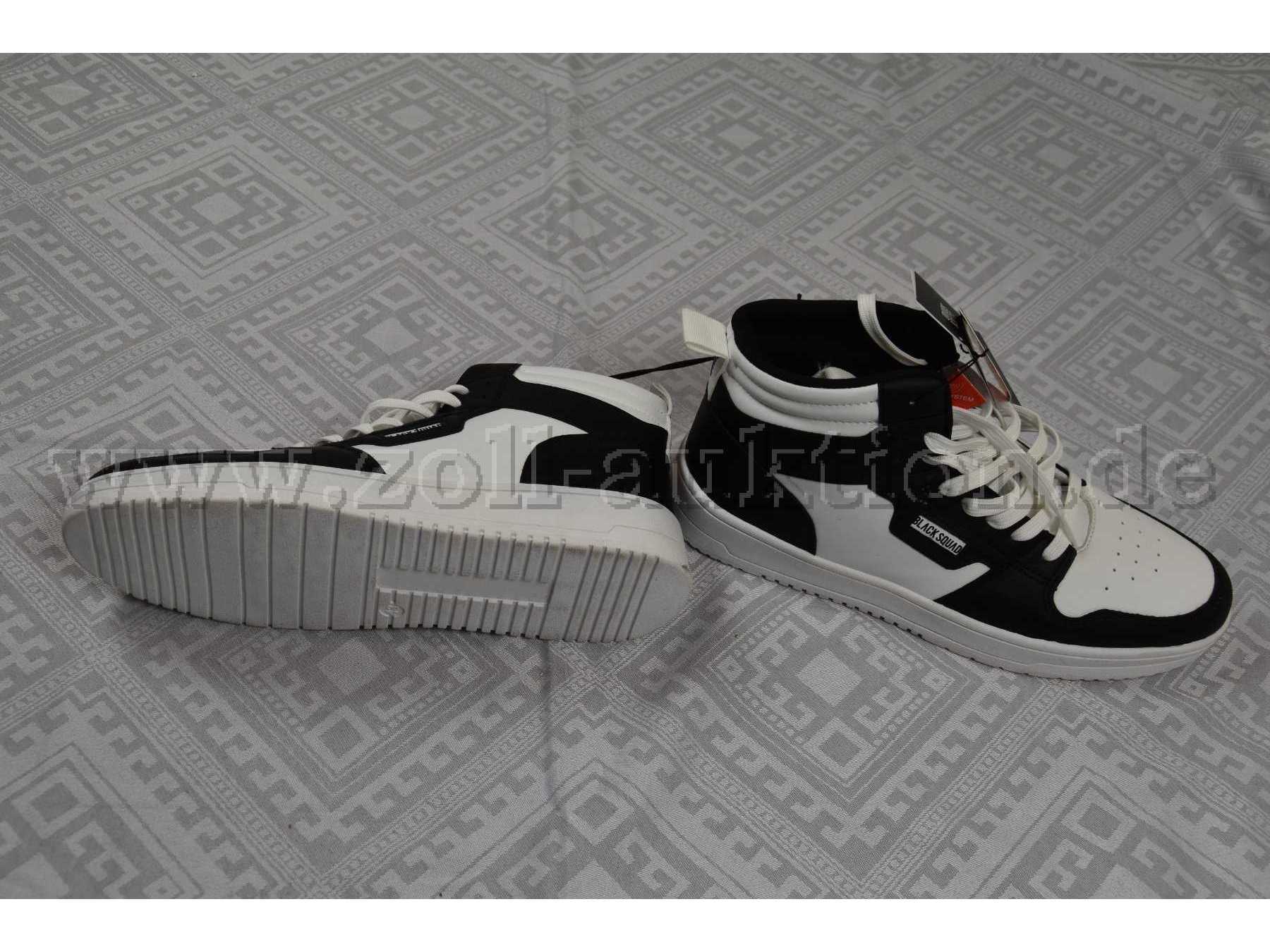 1 Paar schwarz/weiße Schuhe „Black Squad“