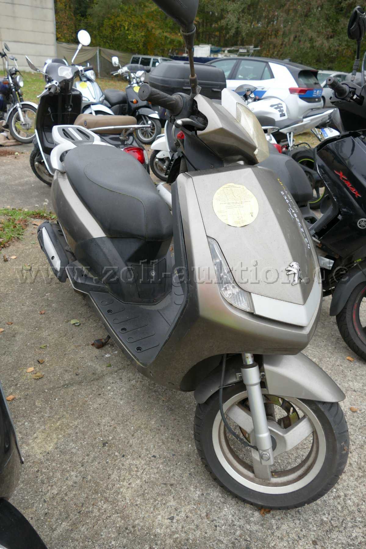 1 Moped Peugeot Vivacity Jet-In / Bastlerfahrzeug