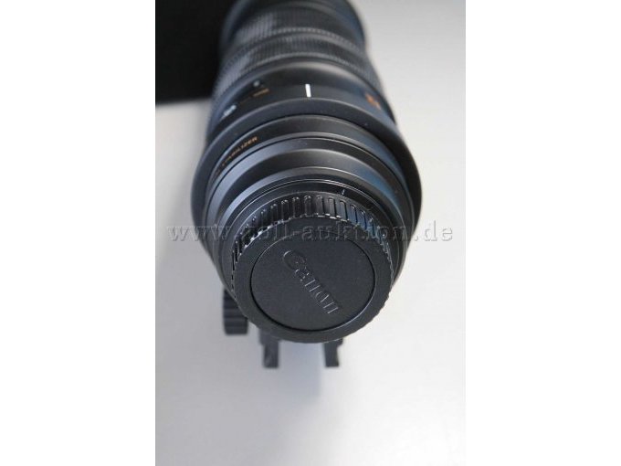 Sigma 120-300 mm 2.8 EX DG APO HSM IF Ansicht Schutzkappe