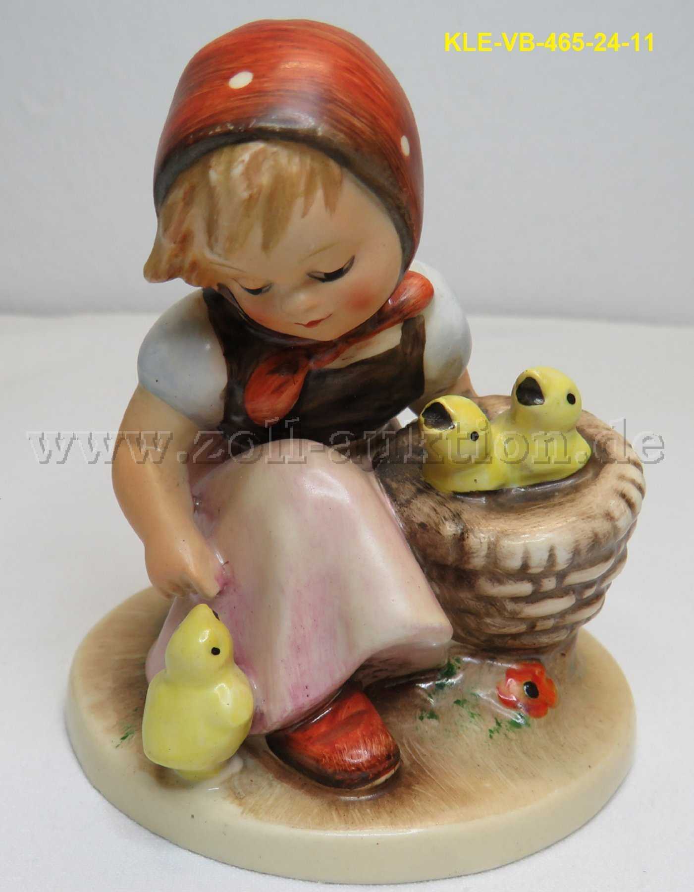 1 Porzellanfigur, Hummelfigur "Kükenmütterchen"