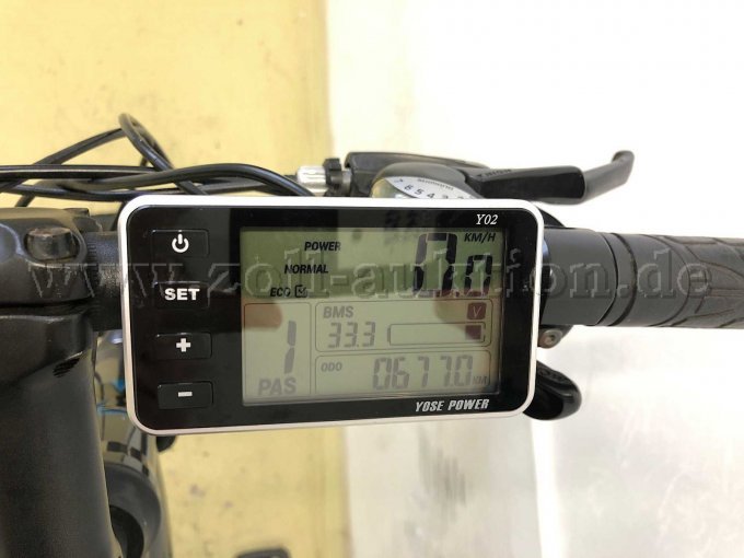 Fahrradcomputer von Yose Power zeigt Gesamtkilometer an: 6.770 Kilometer