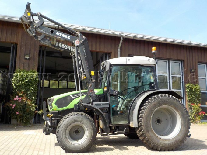 Seitenansicht Traktor