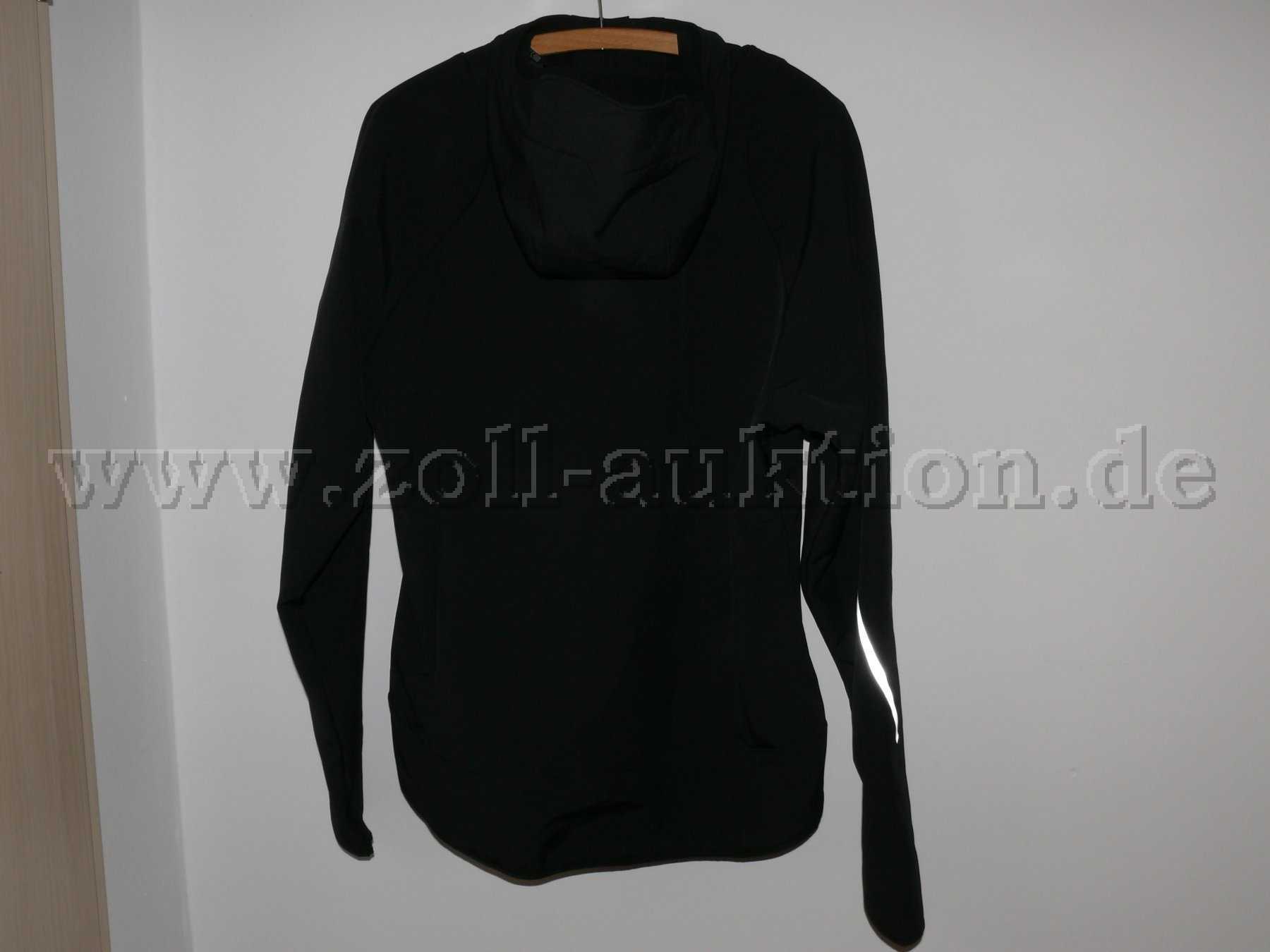 Softshelljacke von hinten