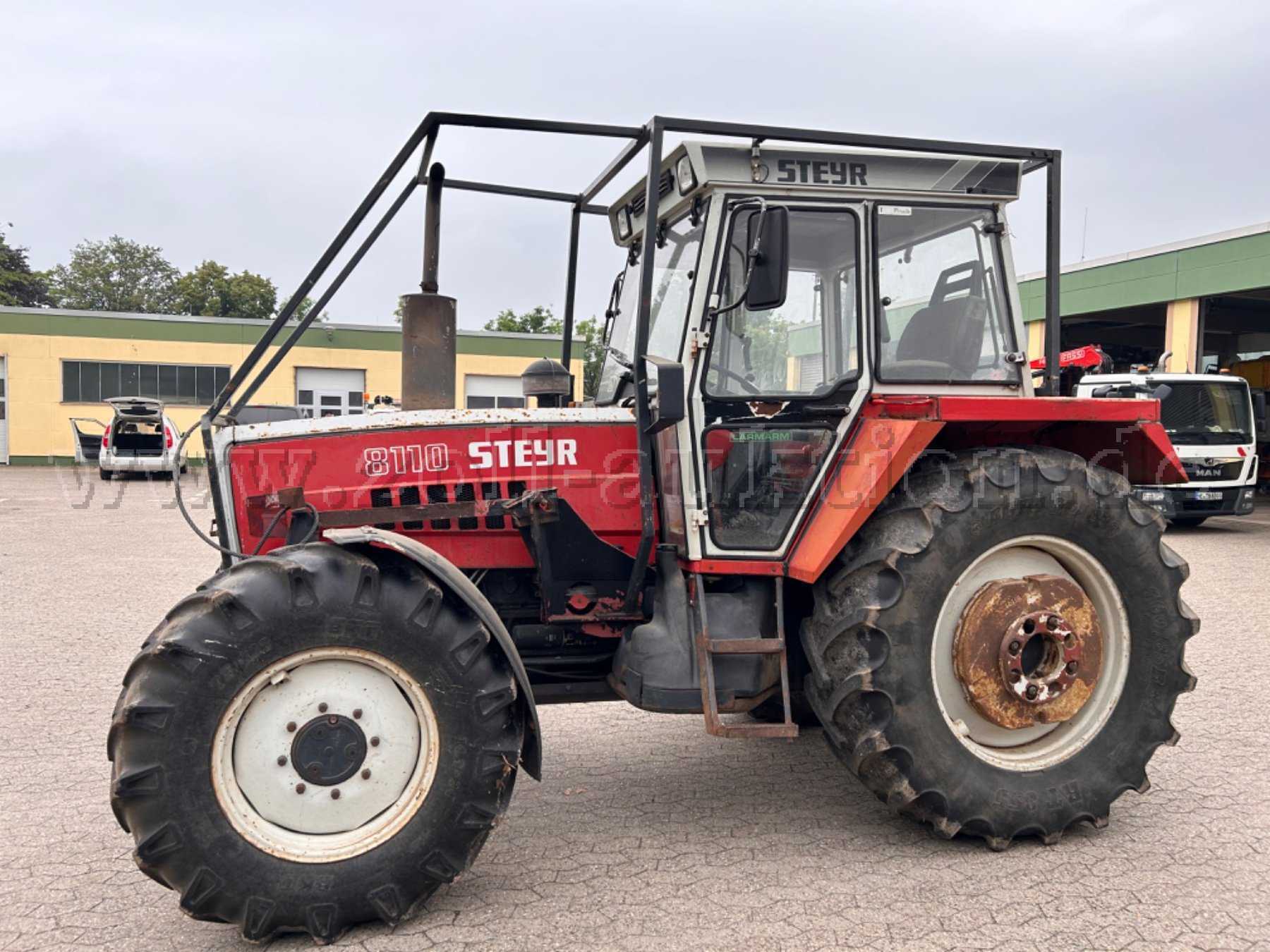 Steyr 8110