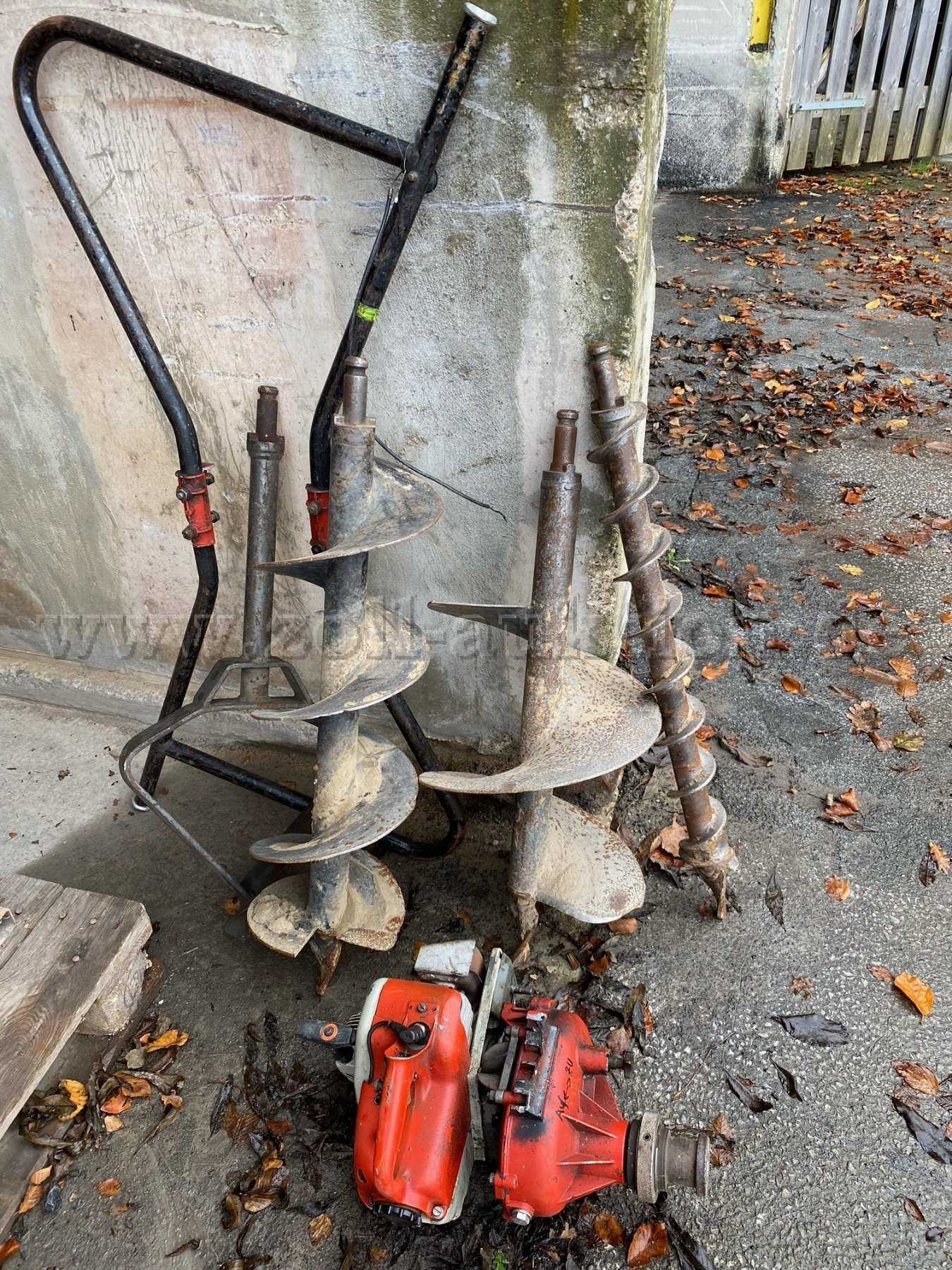 1 Stihl Erdbohrer mit Schneckenbohrern