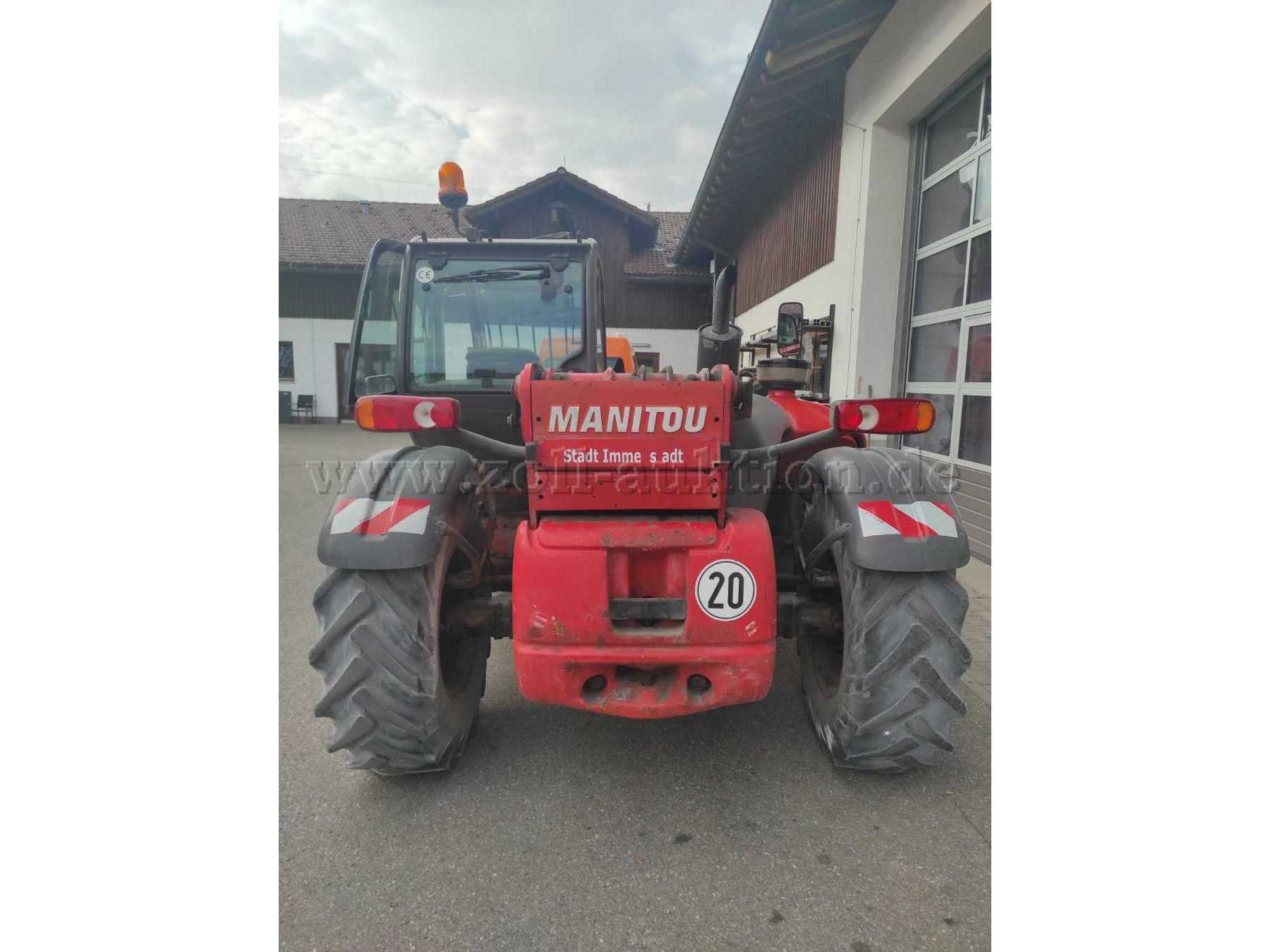 Manitou Heckansicht