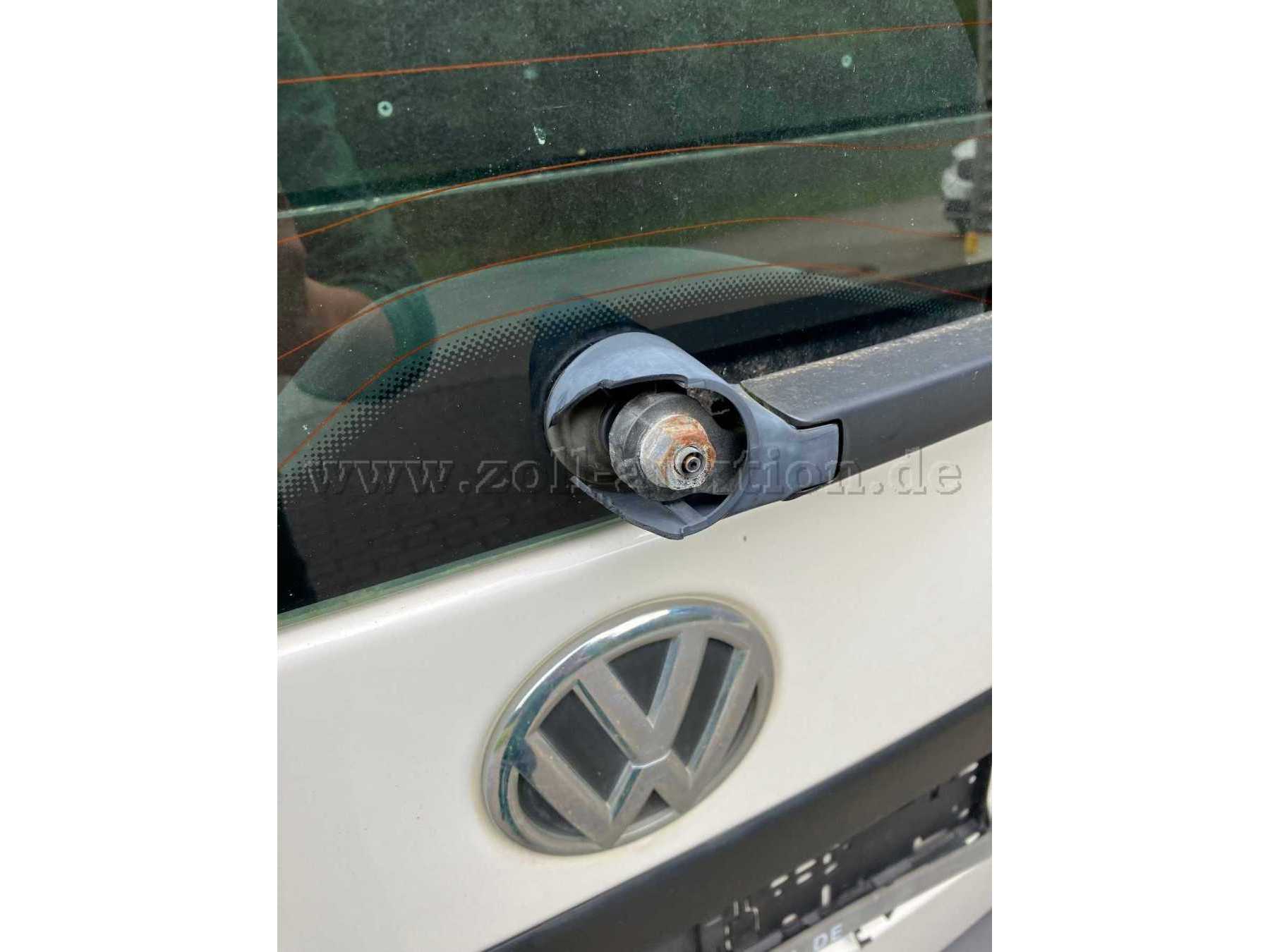 VW Caddy 2.0 Heckwischer Abdeckung gebrochen