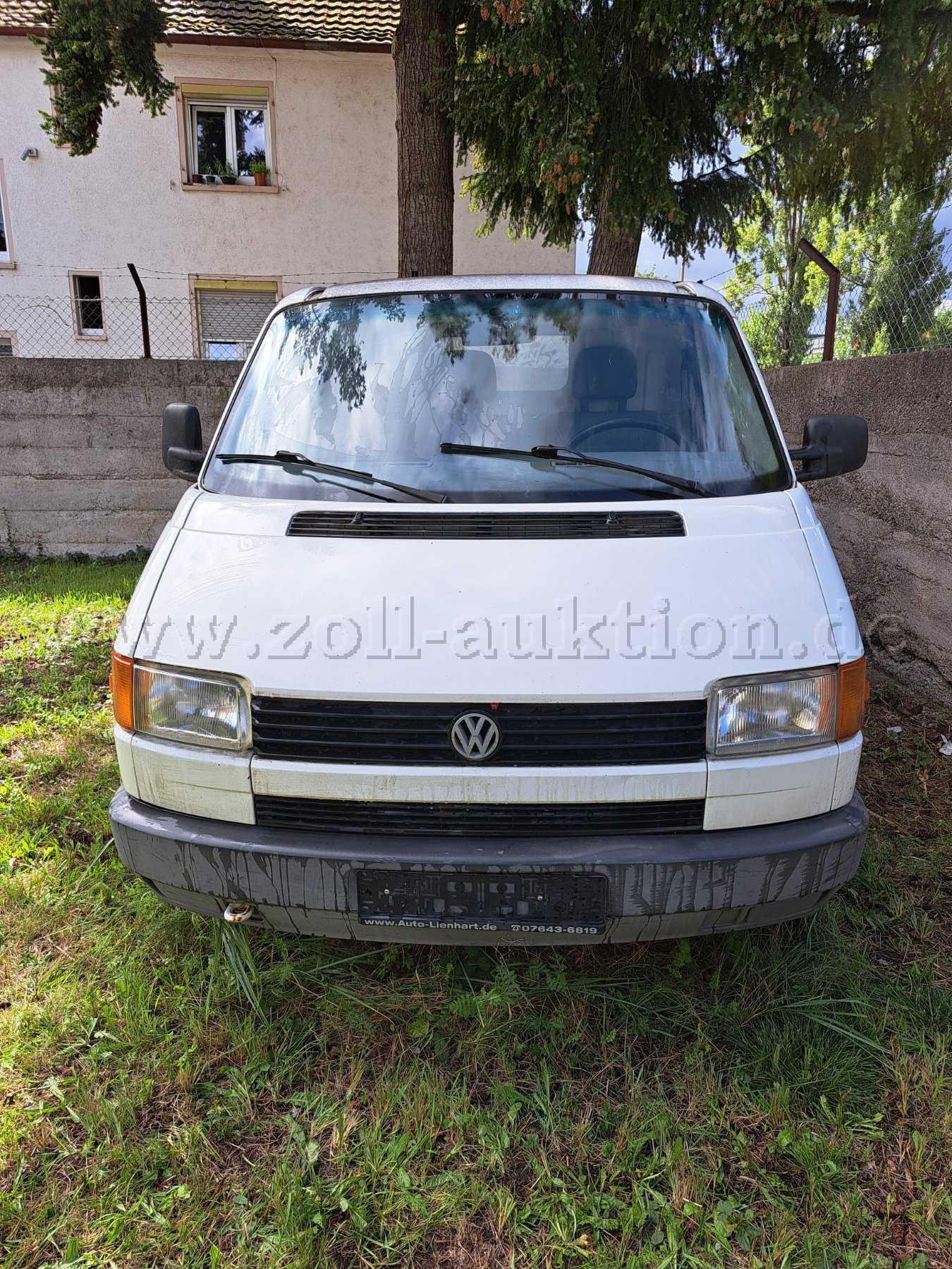 1 VW Transporter / LKW geschlossener Kasten