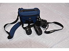 digitale Kamera „Canon“ EOS400D mit Tasche und Objektiven