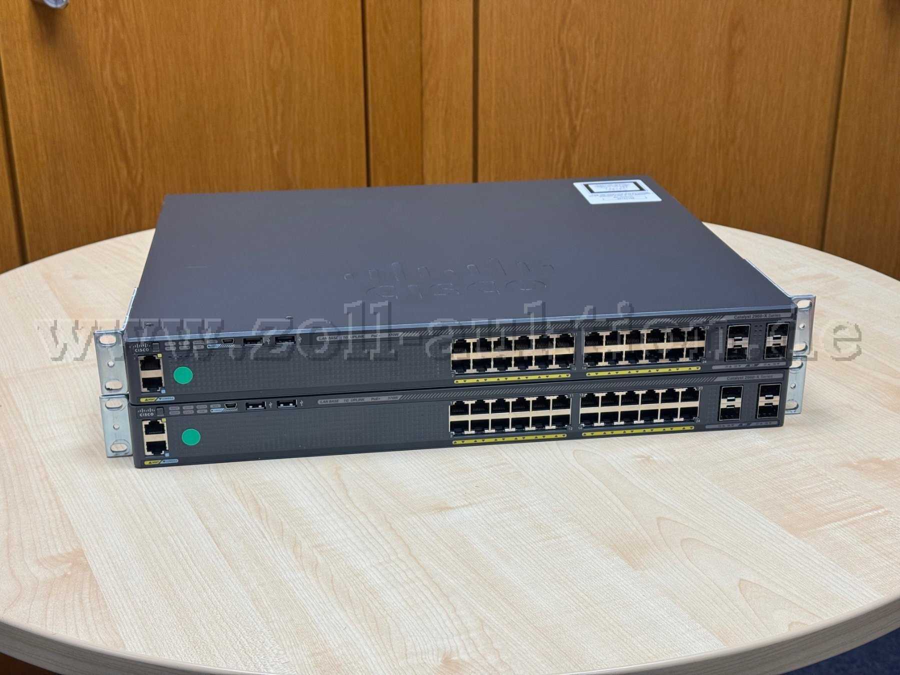 2 Cisco Catalyst 2960-X Series PoE