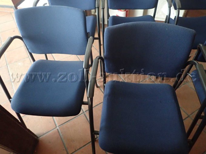 Besucherstühle mit Armlehne,
Hersteller: Dauphin,
Farbe: Blau